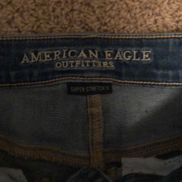 American Eagle Ripped Jeans - Picture 2 of 4